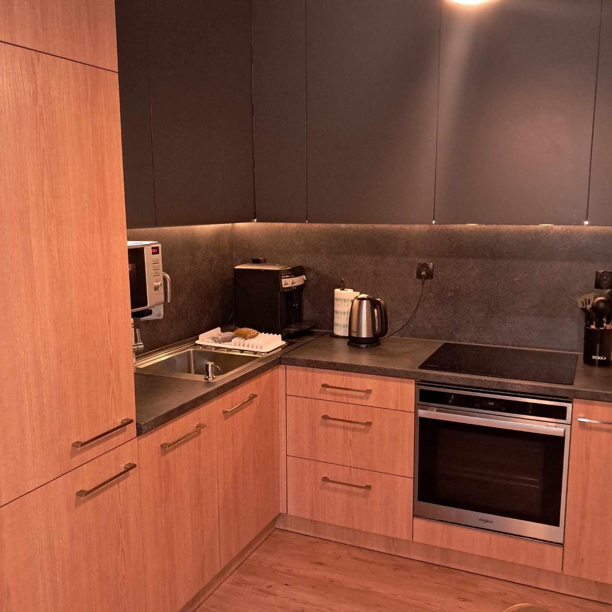 Apartament Julia 1-4 Os Starowapiennikowa 42A Z Balkonem I Klimatyzacja Kielce Exterior foto